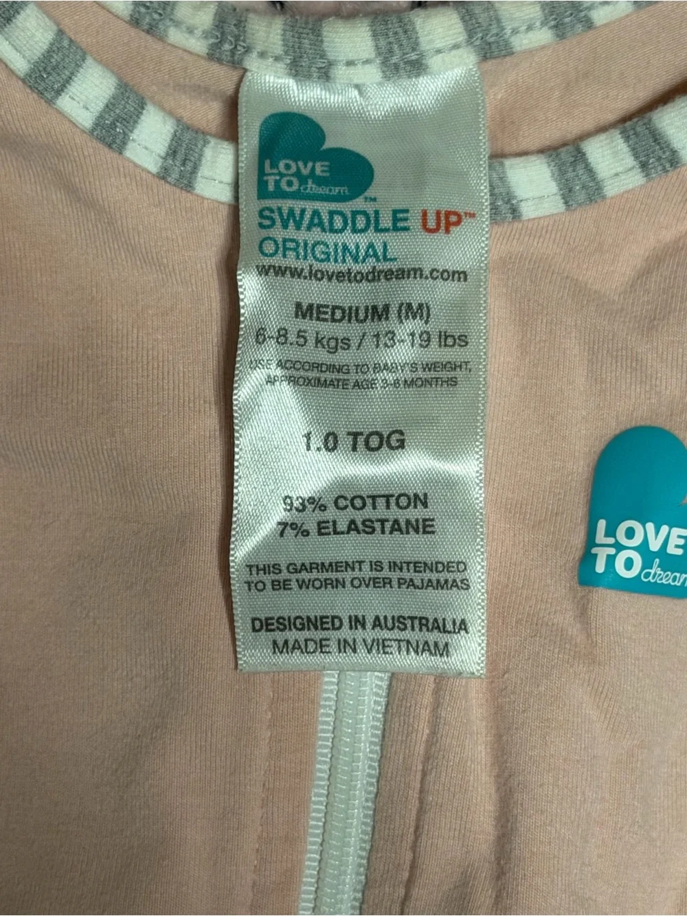 Lovetodream Swaddle Original Medium w/JC PJ as gift